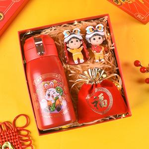 送什么过年礼物给孩子,过年送什么礼物给小孩子