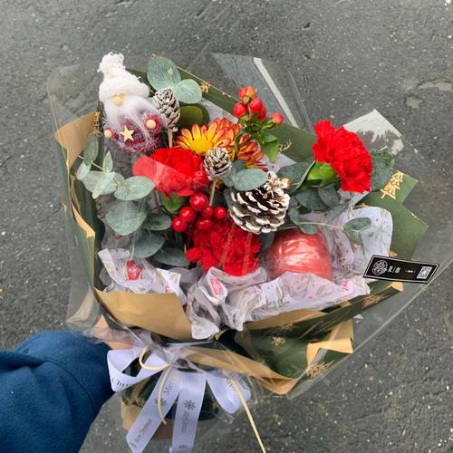 圣诞节给闺蜜送什么,圣诞节给闺蜜送什么花