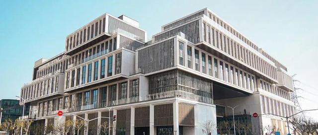 上海成礼品公司招聘,上海成成制衣厂,上海送人礼物排行榜?