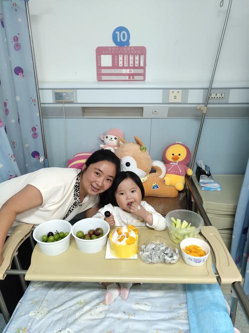三岁孩子住院送什么礼物,三岁孩子住院需要带什么东西