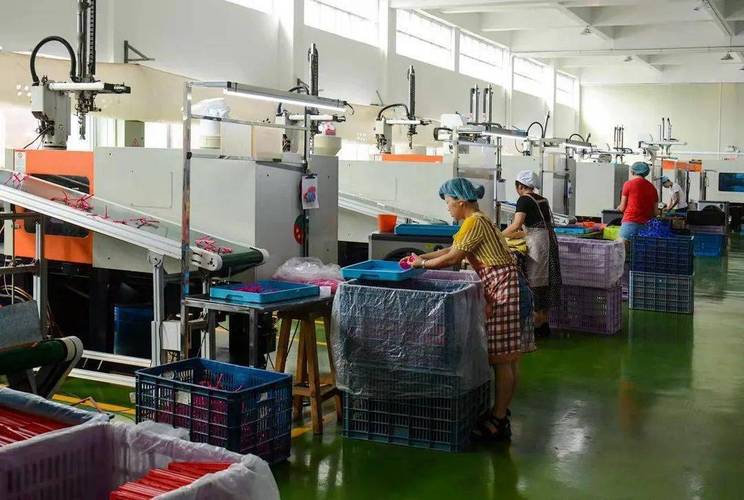 广州企业礼品有限公司,广州企业礼品有限公司怎么样,广州中粮制罐有限公司普工咋样?