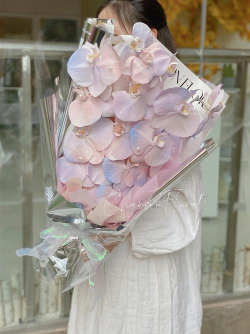 闺蜜对象过生日送什么好呢,闺蜜过生日应该送什么花