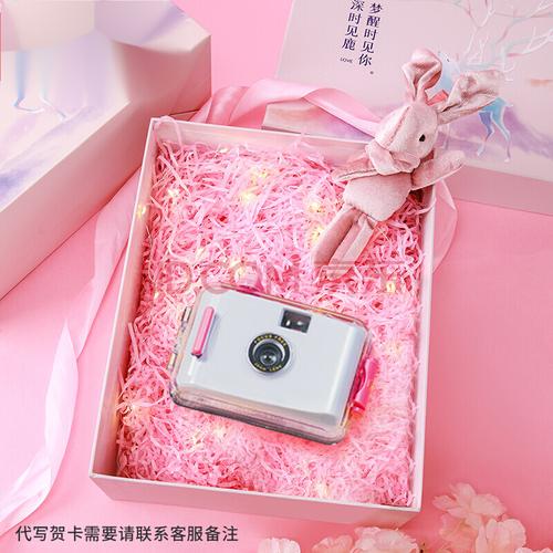 送闺蜜相机含义着什么,送闺蜜相册需要写的话