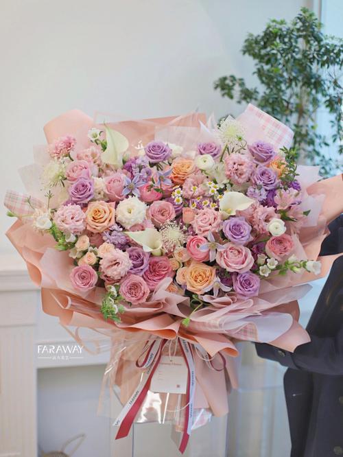 女孩子生日喜欢什么礼物呢,女孩子生日送什么花