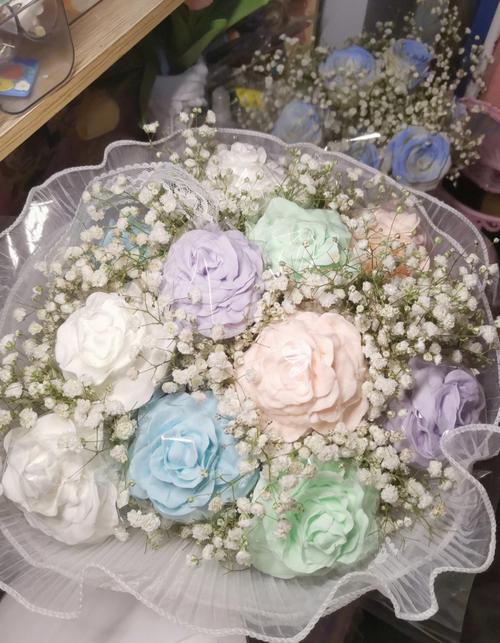 女孩子生日喜欢什么礼物呢,女孩子生日送什么花