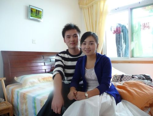 堂姐生孩子送什么好,堂姐生的孩子叫我叫什么
