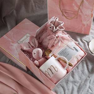 女生给女闺蜜送生日礼物,女生给女闺蜜送生日礼物代表什么,30-40岁女人闺蜜实用礼物排行?