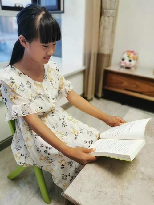 家里来了小闺蜜礼物读后感,家里来了小闺蜜的读后感,家里来了小闺蜜礼物读后感