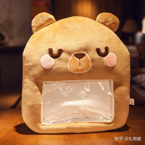 天气冷送女孩子礼物,,冬天送女生什么比较贴心?