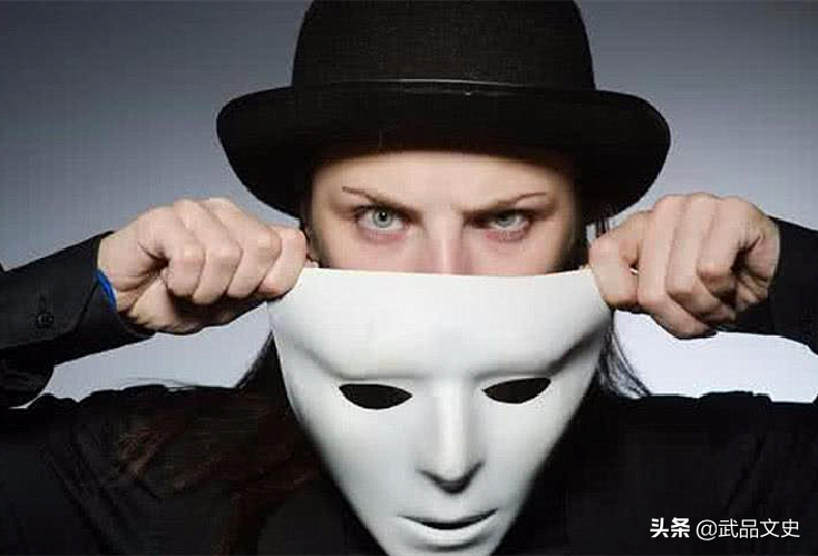 给见过两面的女孩子送礼物,,人情两面刀指的是什么?