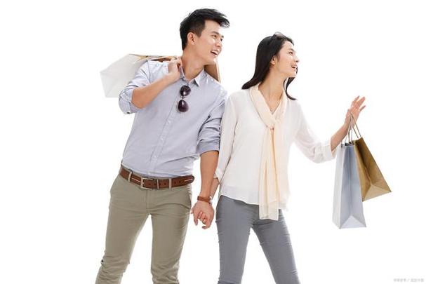 做服装送客户礼品，，女人送男人衣服什么意思？