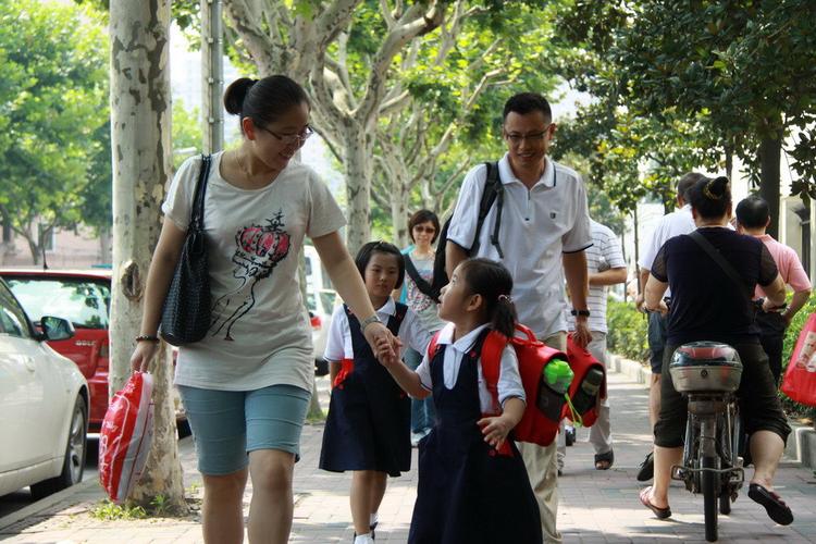 客户女儿上小学送什么，客户女儿上小学送什么好，客户女儿上小学送什么