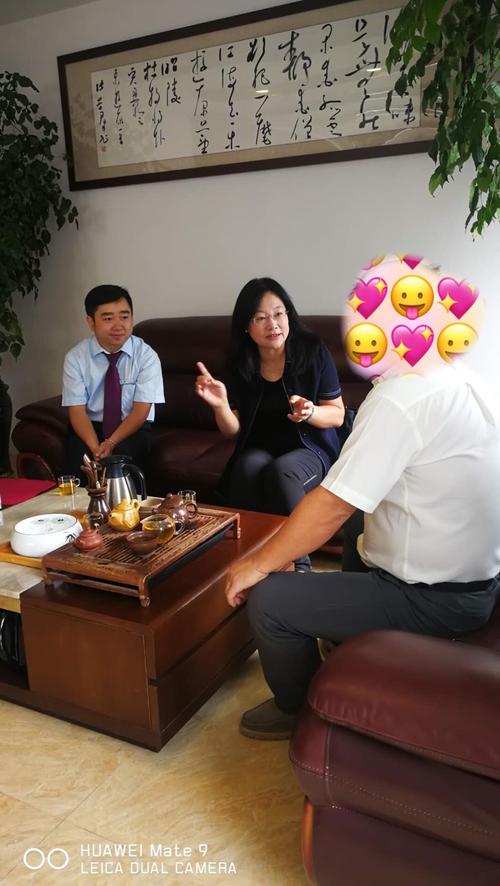 初次拜访客户送什么好，初次拜访客户送什么好呢，第一次拜访女客户送什么礼物？