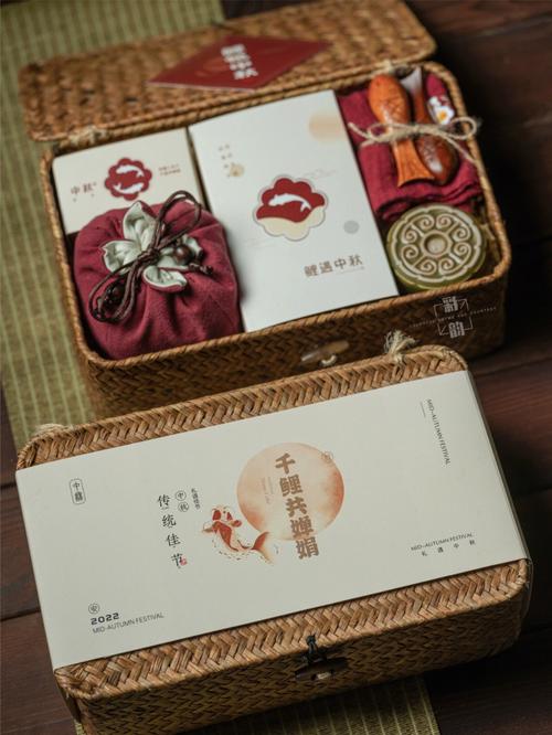 中秋礼品定制,企业中秋礼品定制,给外地朋友的特殊中秋礼物?
