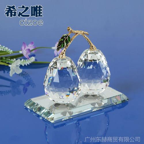 水晶礼品工艺品定制,饰品批发市场进货渠道,水晶贴标工艺流程?