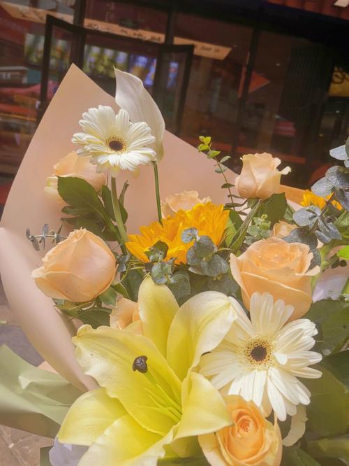 该送老师什么花,该送老师什么花?,送老师什么花合适?