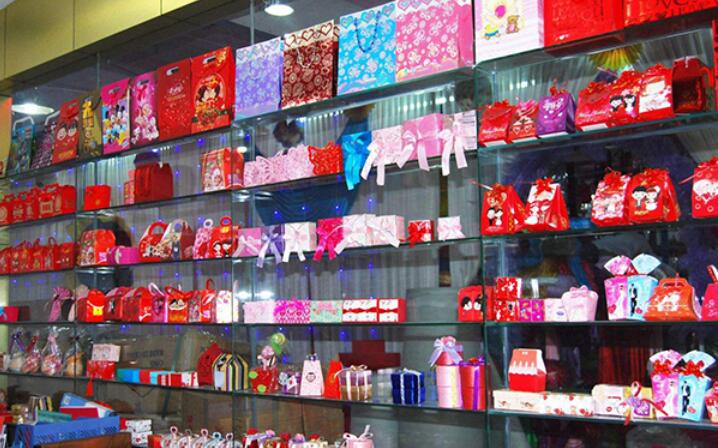 上海礼品专卖店,,上海有什么买礼物的好地方?