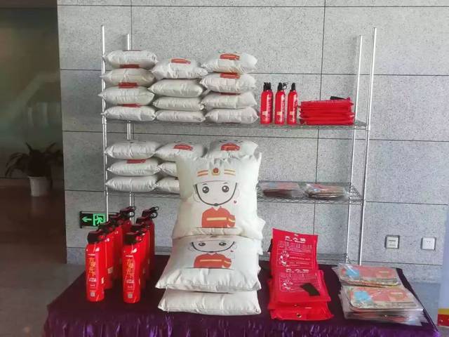 安全月礼品发什么呢，安全月活动小礼品，安全月礼品发什么呢