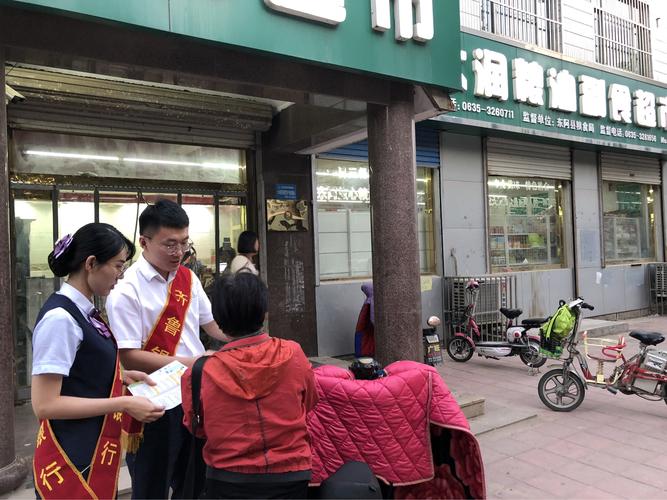 银行礼品合作，银行礼品合作期限多久，邮政银行为什么给储户送礼？