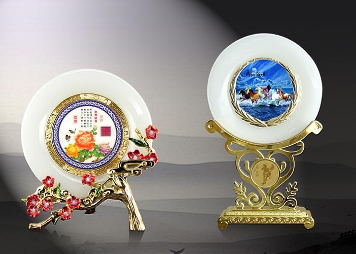 收藏工艺礼品,收藏工艺礼品有哪些,哪些是既会升值又可礼赠的收藏物品?