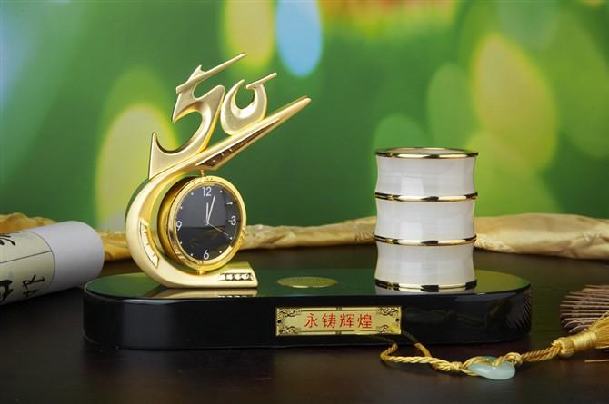 郑州定制企业礼品,郑州定制企业礼品有哪些,郑州哪里有批发礼品的?