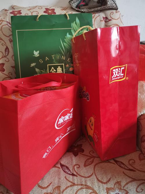 送亲戚什么礼物好,中秋佳节送亲戚什么礼物好,找亲戚办事送什么礼合适?