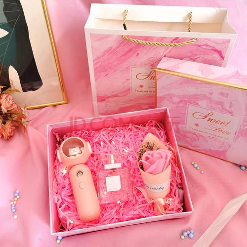 针对女生的礼品,针对女生的礼品有哪些,针对女生的礼品