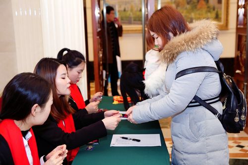 商务招商会礼品,招商会准备物料,招商银行信用卡刷满三笔怎样领取礼品?