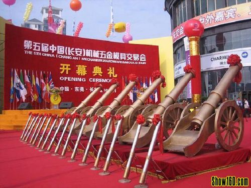 酒店礼品销售成功案例,酒店礼品销售成功案例分享,朋友KTV开业,送什么好?