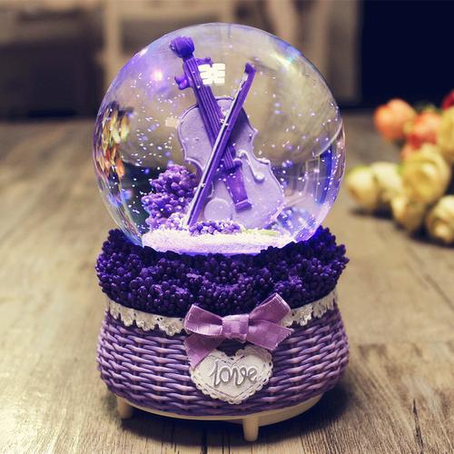 送女生生日礼物送什么,送女生生日礼物送什么好,女生生日礼物推荐?