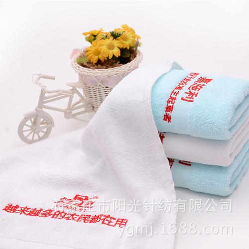促销赠毛巾定制礼品,促销赠毛巾定制礼品文案,什么样的关系男生会让女生递毛巾?