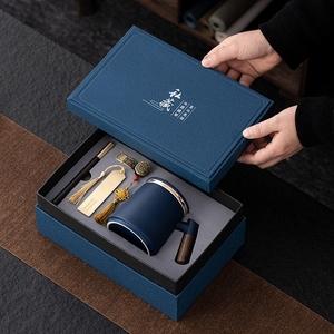 送什么礼物给领导好,教师节送什么礼物给领导好,给领导送礼送什么好?