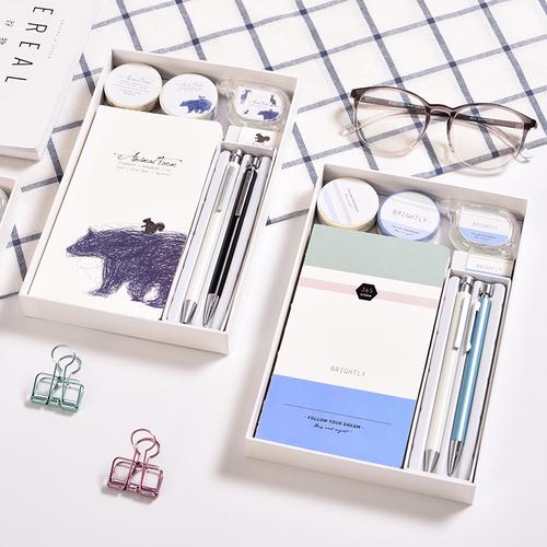 给学生礼品10块，给学生礼品10块钱合适吗，初中生必买的10种奖品？