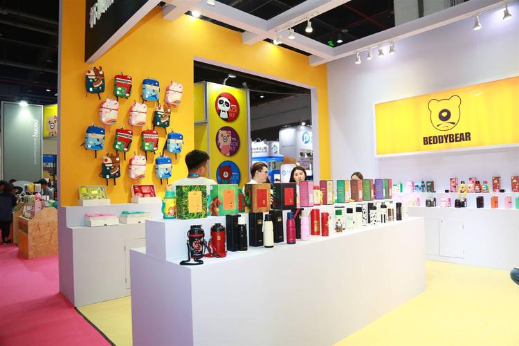 上海十八届礼品展会,,上海进口商品博览会有什么东西?