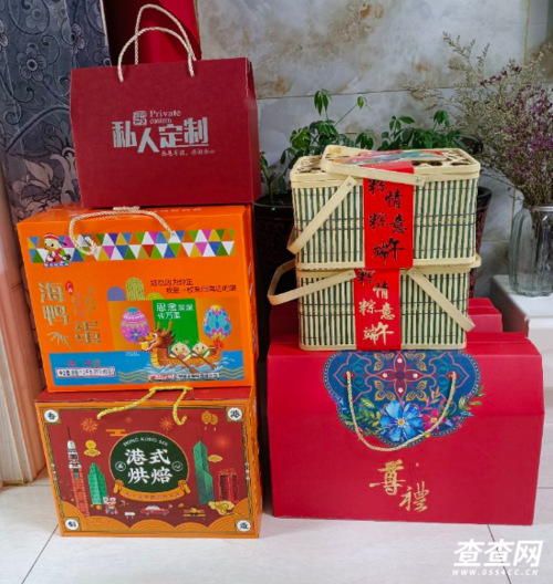 赠送礼品时,赠送礼品时,可以对客户说这是自己公司所在地的土特产,礼品赠送的五w原则包括?