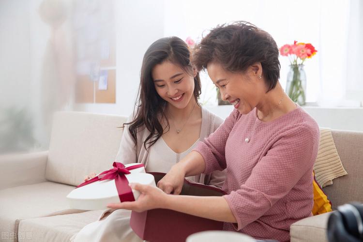未来婆婆送什么礼物好,未来婆婆送什么礼物好呢,送未来公公婆婆什么礼物好些?