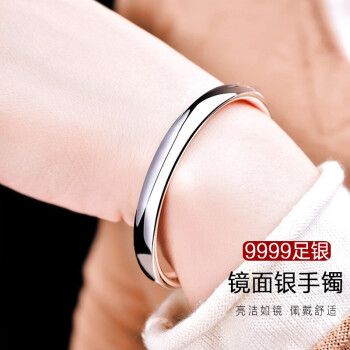 朋友新婚礼物送什么好,朋友新婚礼物送什么好?,朋友结婚送银镯子合适吗?