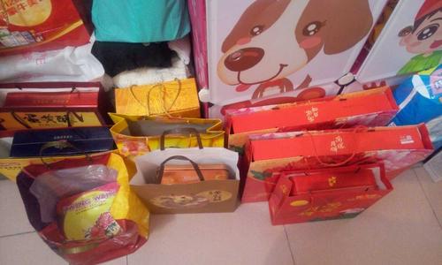 中秋节带几样礼品,中秋节带几样礼品呢,中秋送几样礼?