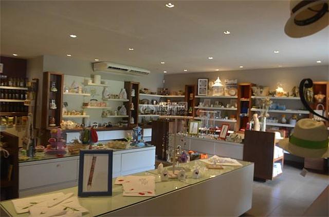 生日礼物店怎么样，生日礼物店怎么样装修好看，生日礼物店怎么样