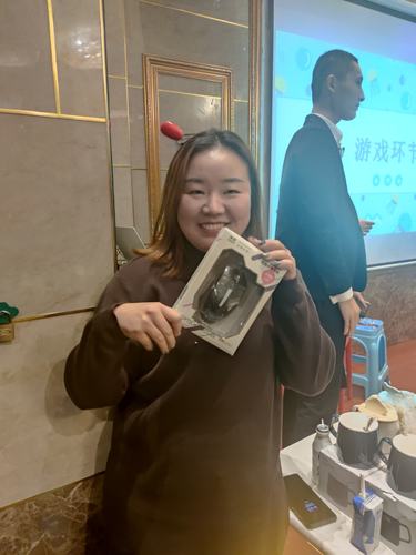 抽奖1000元左右的礼品,抽奖1000元左右的礼品有哪些,100左右比较实用团建的奖品清单?