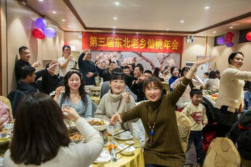 老乡送什么礼物,老乡送什么礼物最好?,买点菜去老乡家做客可以吗?