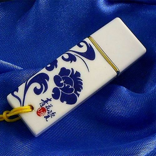 送外国学生什么礼物,送外国学生什么礼物好,朋友打算出国留学长期驻外,不知道送什么礼物合适呢?