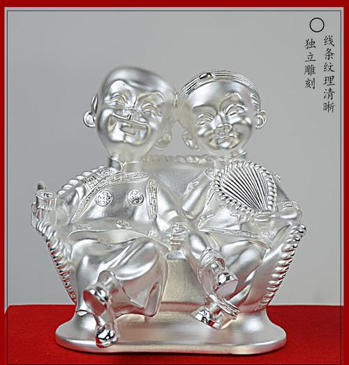 老年人贵重礼品,老年人贵重礼品有哪些,老人金婚送什么礼物比较好?