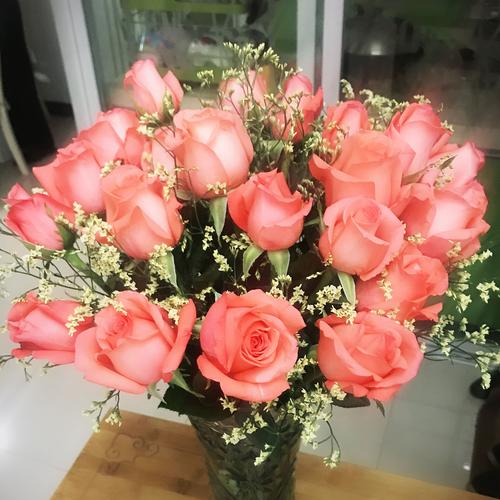 结婚礼物送什么花好,结婚礼物送什么花好,和老婆吵架了,想送花,要送什么花好呢?