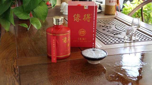 800元左右的婚礼礼品,800元左右的婚礼礼品有哪些,见亲家送什么价位的酒?