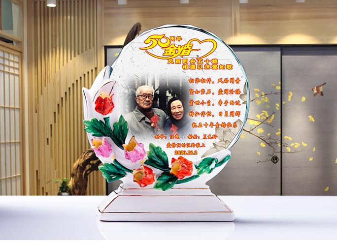 长辈结婚纪念日送什么礼物,长辈结婚纪念日送什么礼物比较好,一般结婚纪念日送什么礼物比较好?