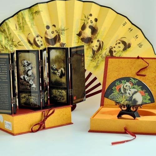 中国礼品纪念品网,中国礼品收藏网官网,熊猫基地纪念品在什么地方买划算?