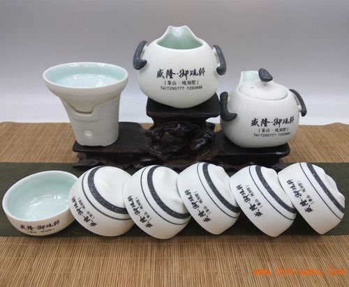 个性陶瓷礼品定制厂家价格，个性陶瓷礼品定制厂家价格表，德化陶瓷厂家？