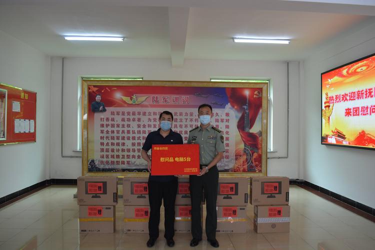 军人最喜欢什么礼物,,部队走访慰问一般买什么?