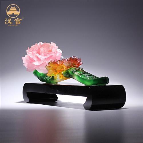 乔迁需要什么礼物,乔迁需要什么礼物怎么问,乔迁新居送什么礼物?